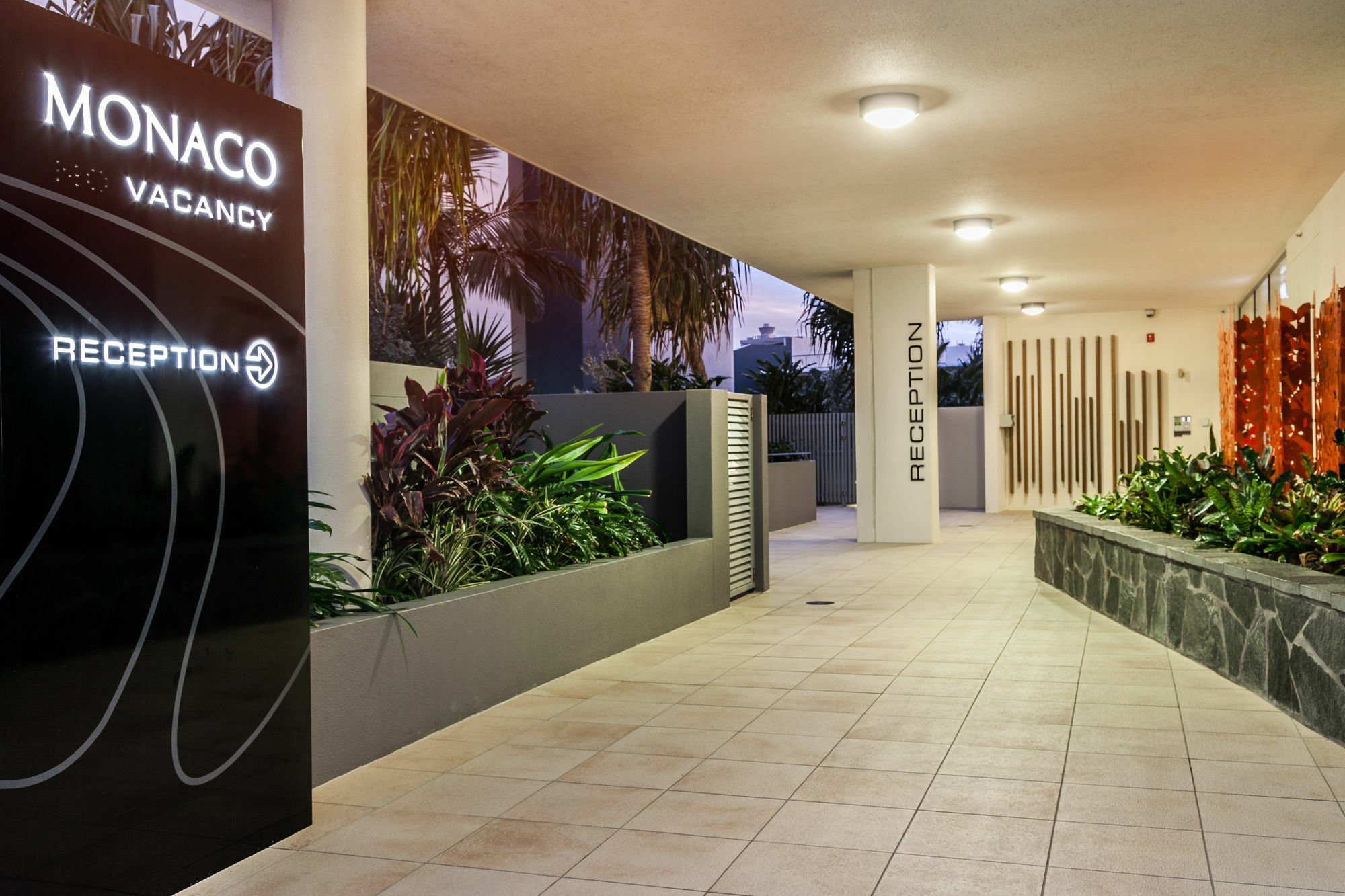 Monaco Caloundra Apart otel Dış mekan fotoğraf